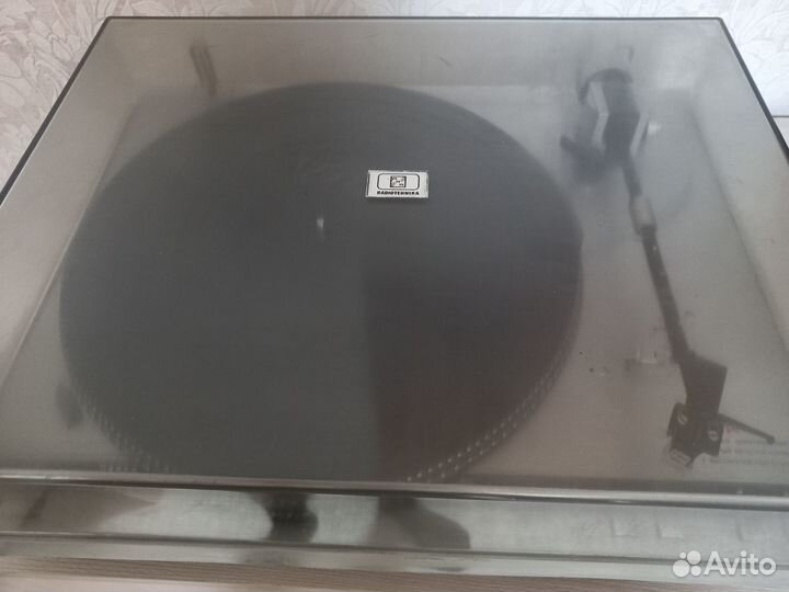 Проигрыватель винила