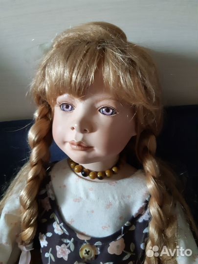 Кукла фарфоровая коллекционная от Хейди Плюсцок