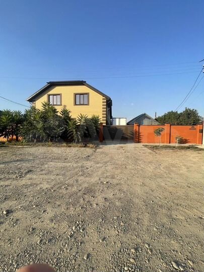 Дом 400 м² на участке 7 сот.