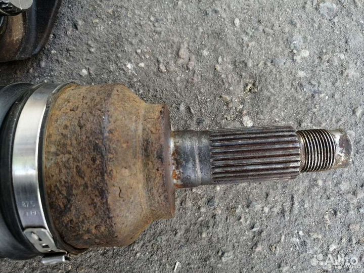 Привод передний правый Mazda 3 BK 1,6