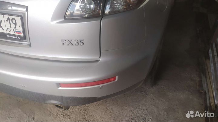 Бампер задний Infiniti fx35