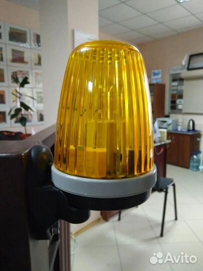 Лампа сигнальная для ворот
