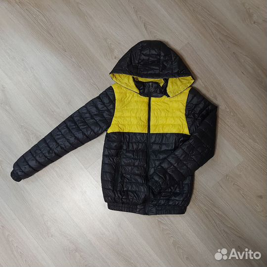 Куртки осенние 42