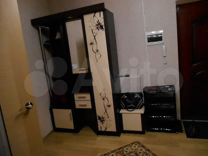 1-к. квартира, 53 м², 3/9 эт.