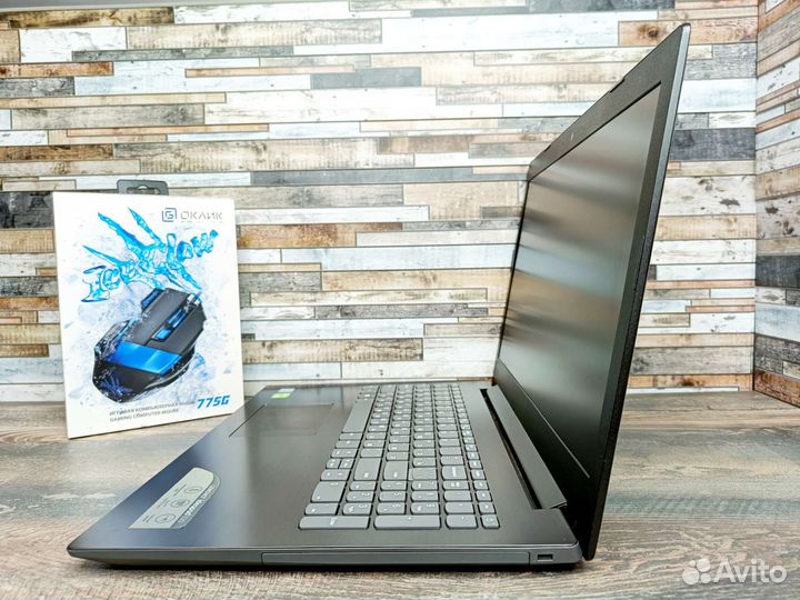 Ноутбук Lenovo на i3/ RAM 12/ Full HD