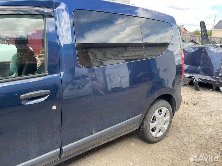 Кузов на запчасти Renault Dokker
