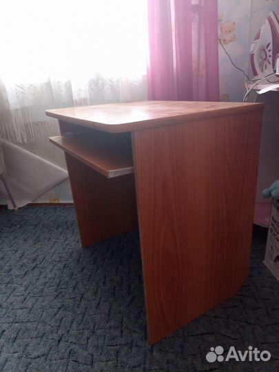 Компьютерный стол бу