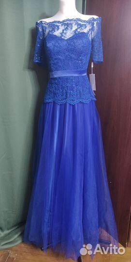 Вечернее платье в пол 42 размер