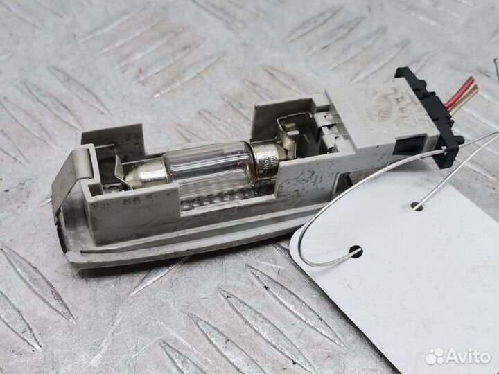 Фонарь салона (плафон) Volkswagen Bora 2002