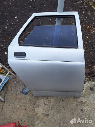 Дверь ваз 2110 задняя правая