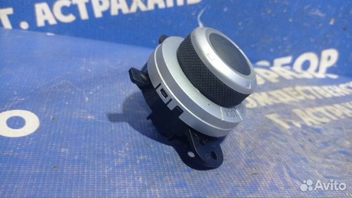 Кнопка включения полного привода Mitsubishi