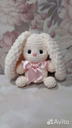 Зайчик плюшевый ручная работа