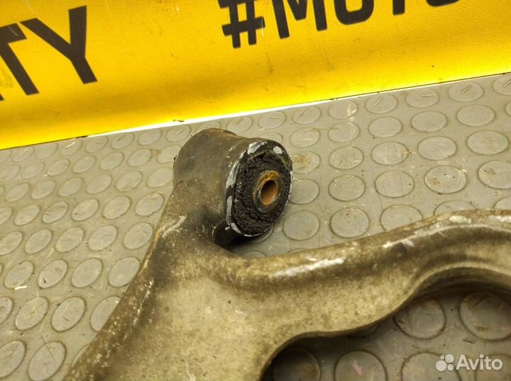 Рычаг передний левый Volkswagen Touareg NF cgea