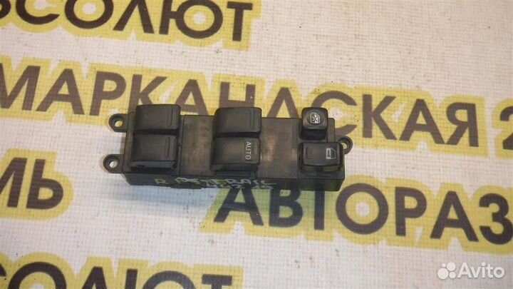 Блок управления стеклоподъемниками Nissan X-Trail