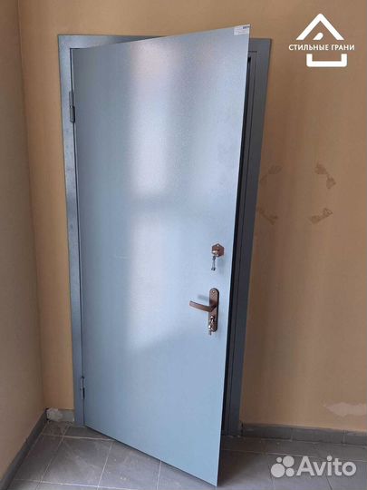 Двери входные технические