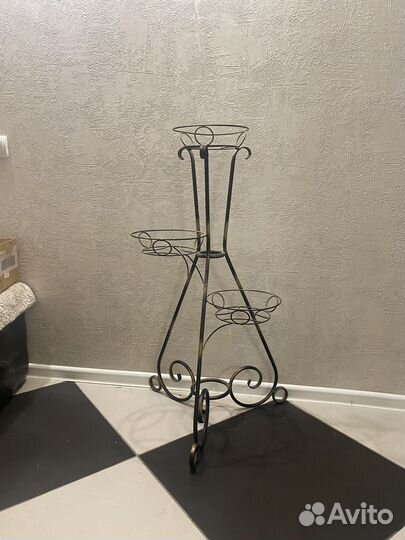 Подставка для цветов