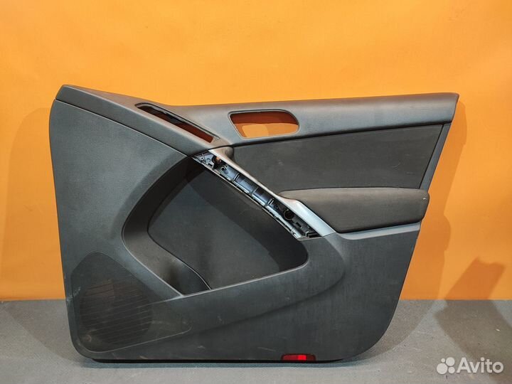 Карта передней двери Volkswagen Tiguan 1