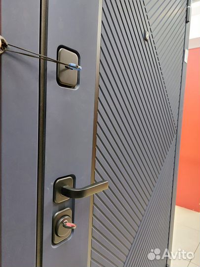 Дверь входная