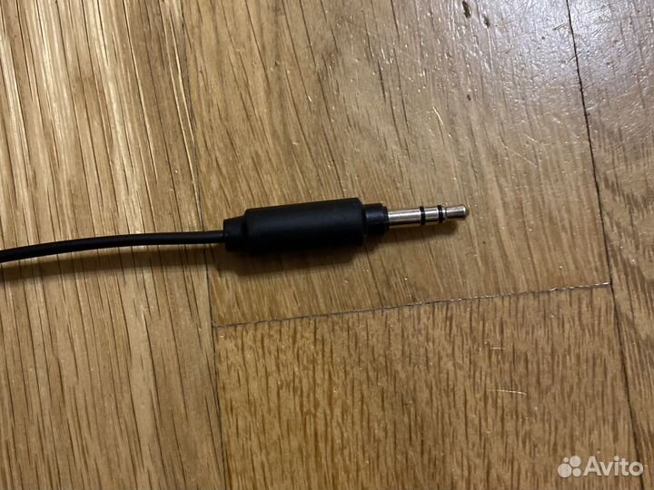 Проводные наушники Philips