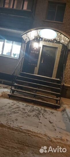 Сдам рабочее место парикмахера и кабинет маникюра