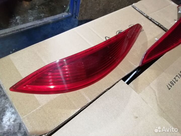 Отражатель заднего фонаря Opel Astra H Twintop