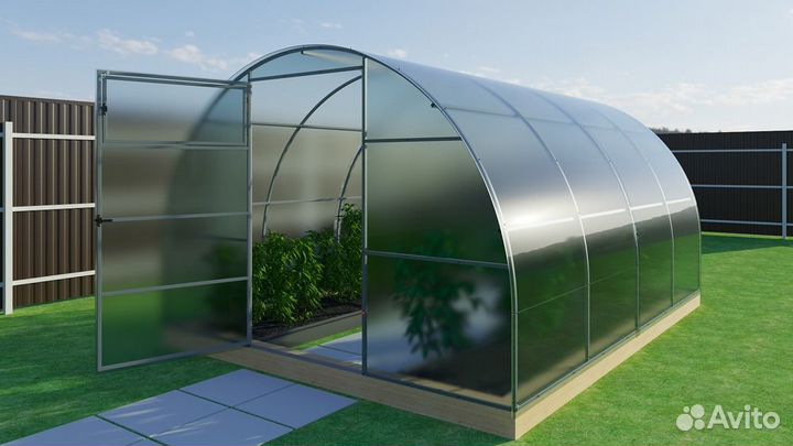 Теплицы, Парники