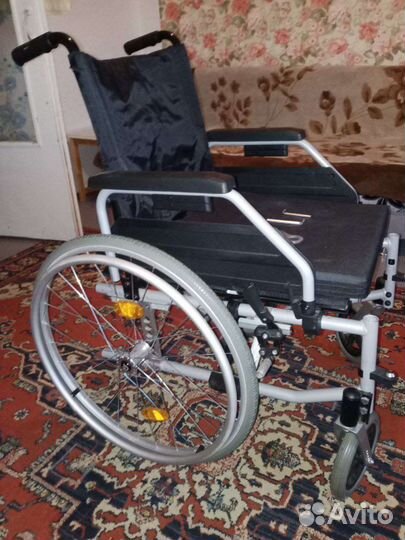 Коляска инвалидная