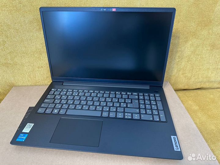 Lenovo V15 G2 ITL (15.6''/ i5-1135G7/ 8Gb/ 256Gb)