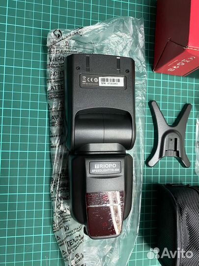 Вспышка Triopo tr-988