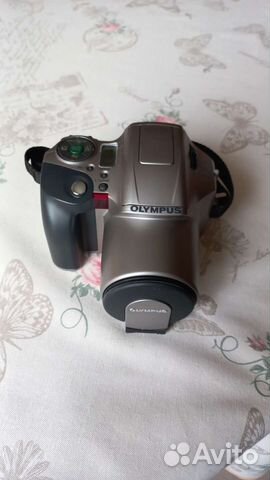 Зеркальный фотоаппарат olympus IS-200