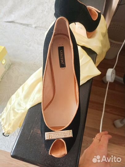 Туфли на шпильке Gerzedo бархатные