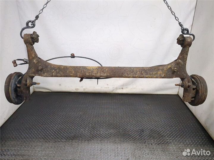 Балка подвески задняя Pontiac Vibe 1, 2003