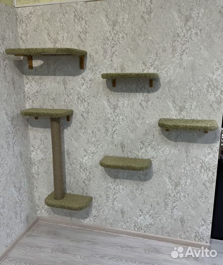 Настенный комплекс с когтеточкой 