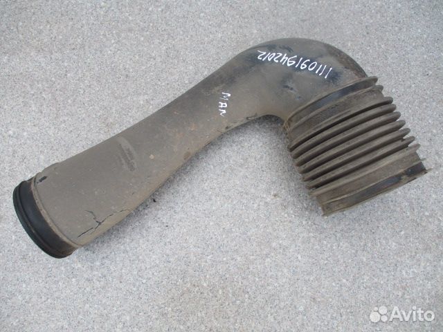 Патрубок воздушного фильтра MAN 81082010490