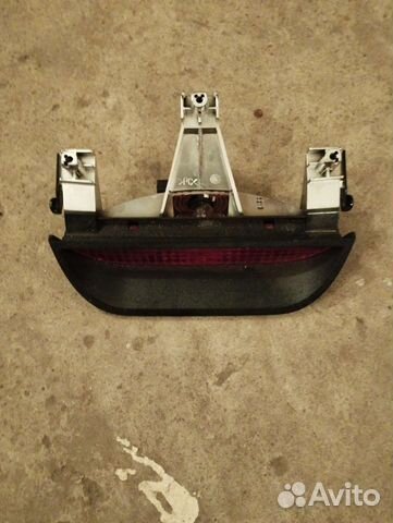 Стоп сигнал фонарь Рено Дастр