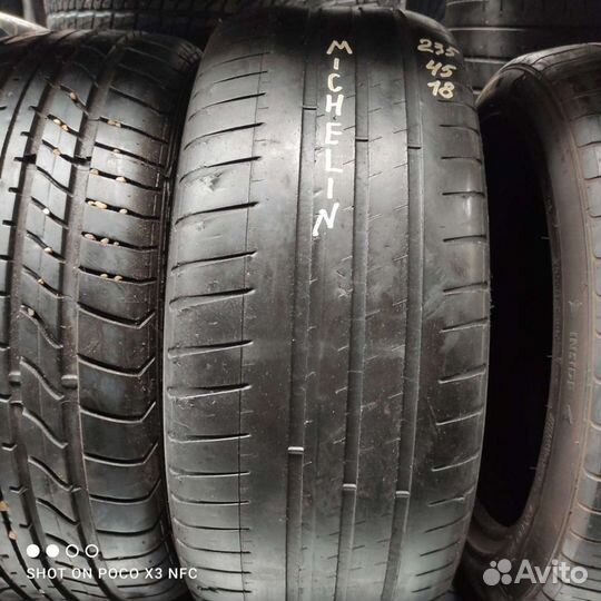 Michelin Pilot Sport 3 235/45 R18 98Y