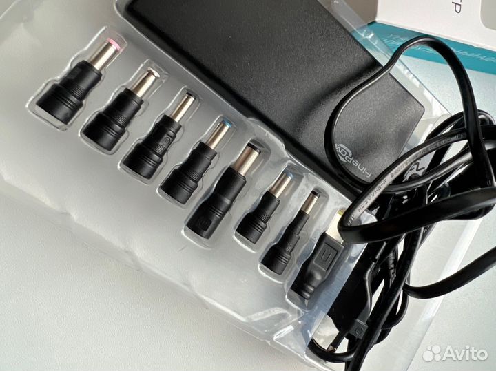 Зарядка для ноутбука универсальная