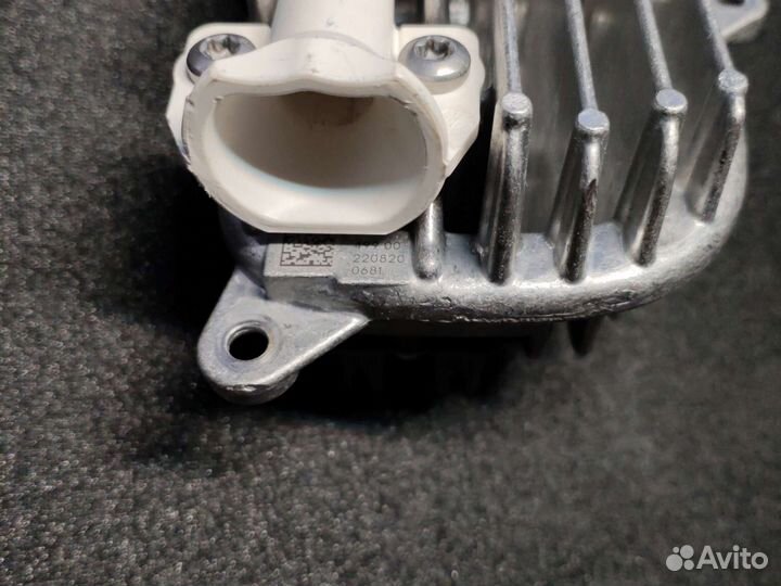 Светодиодный модуль BMW X3 G01 G08 X4 G02 7466108