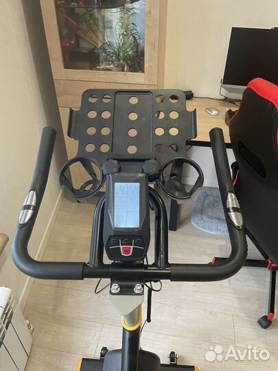 Велотренажер Genau Спин байк XT-750