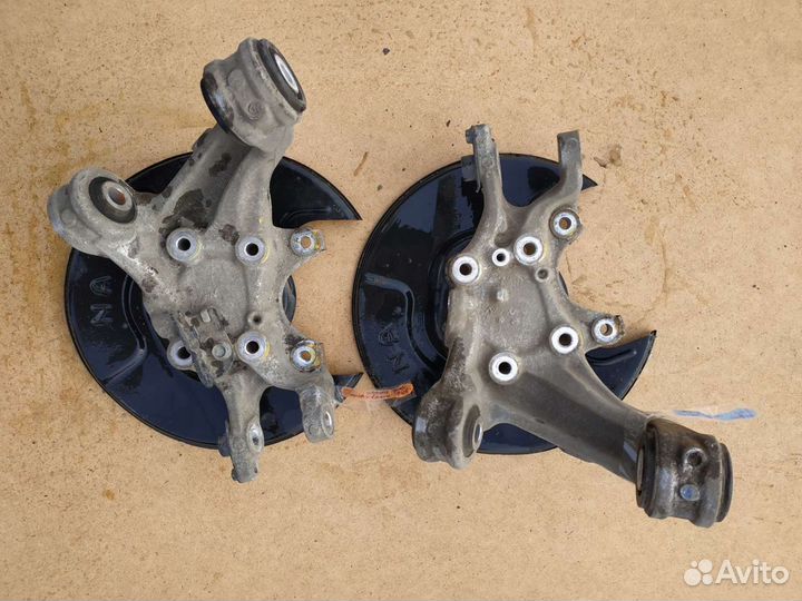 Ступица задняя левая правая Honda civic 4d