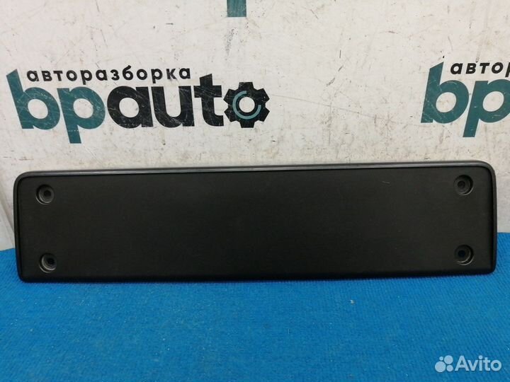 Площадка под номер 3AA807287 Volkswagen Passat