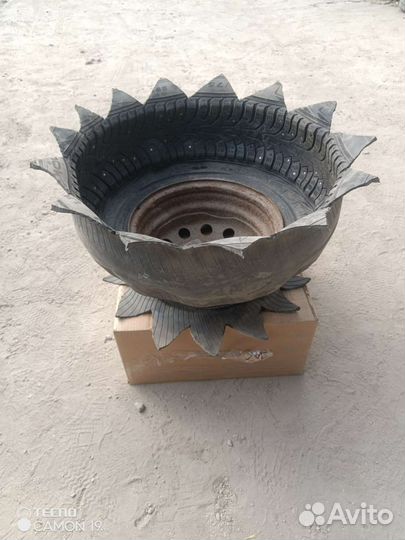 Клумба из покрышек