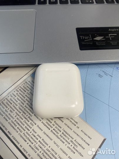 Беспроводные наушники apple airpods