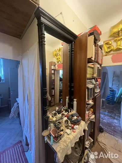 Антикварное зеркало