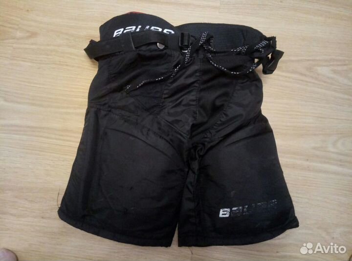 Хоккейные экиперовка