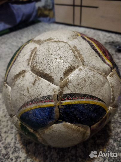 Футбольный мяч бу