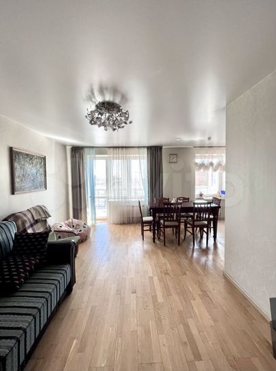 3-к. квартира, 110 м², 10/10 эт.