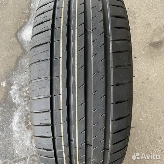 Michelin Pilot Sport 4 205/50 R17 89W