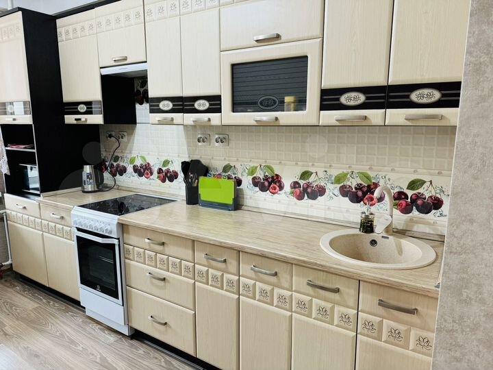 2-к. квартира, 51 м², 3/3 эт.