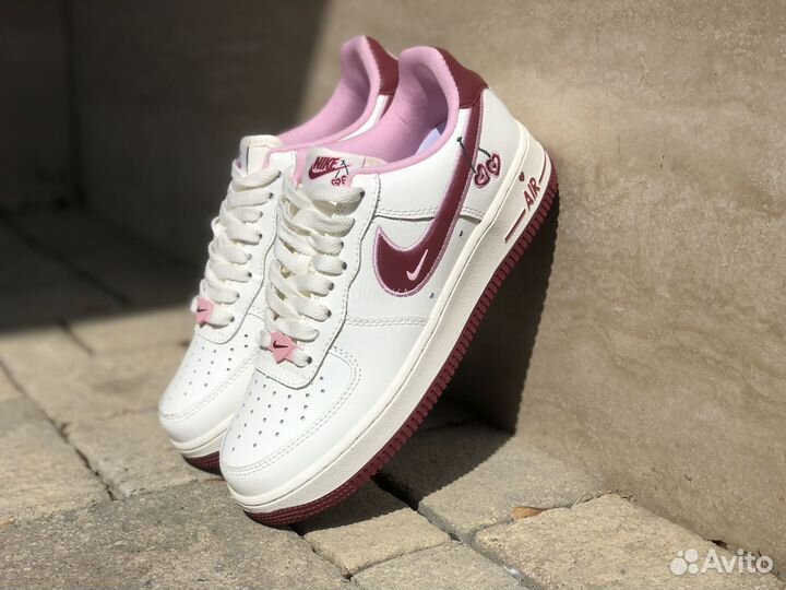 Кроссовки Nike Air Force 1 Valentine’s Day